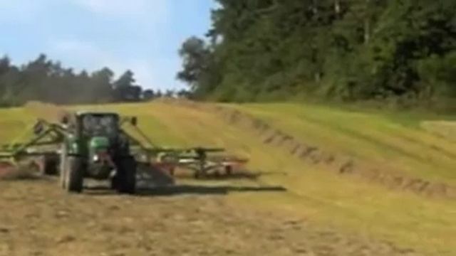 Claas Liner 4000 смотреть онлайн