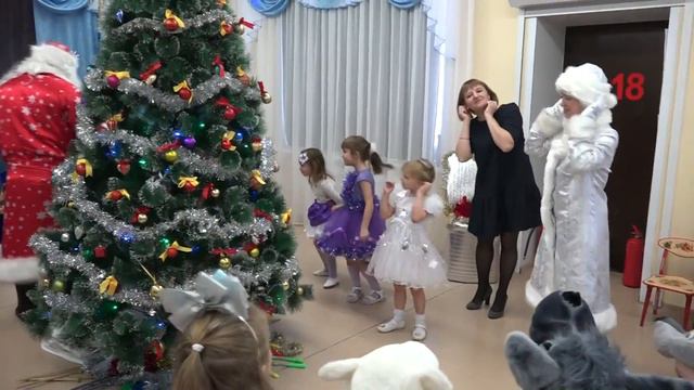 Новогодний утренник 28 декабря 2017 г. смотреть онлайн