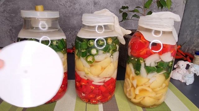 ЧИЛИ МИКС - Ферментация перца для приготовления острого соуса, пока что только ОТЧЕТ! смотреть онлайн