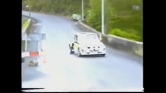 Carlos Sáinz. Renault 5 COPA Turbo смотреть онлайн