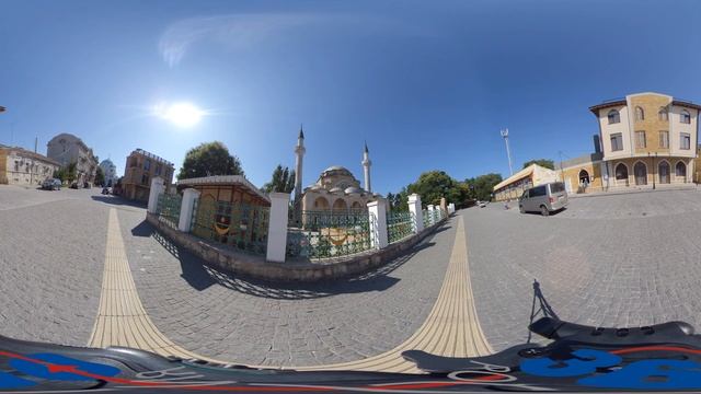 Путешествие по исторической части Евпатории VR 360° смотреть онлайн