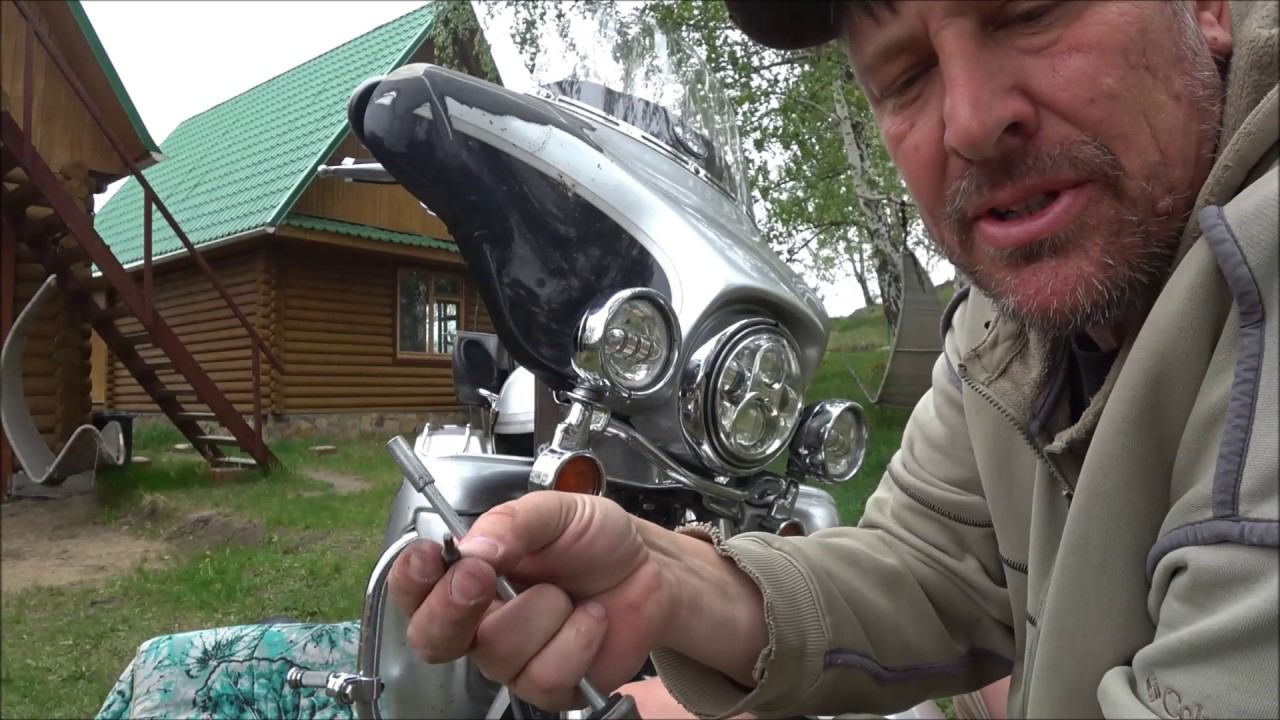 26.100 Harley-Davidson Как снять и поставить фейринг на Электре смотреть онлайн