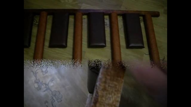 Настенная вешалка из простых вещей своими руками смотреть онлайн