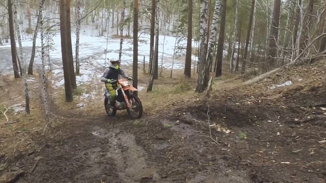 ЭНДУРО-ЗАРУБА #1 / ГАЯЗ vs МЕДВЕДЬ/ 15 АПРЕЛЯ/ БОГДАНОВИЧ/ ЭНДУРО-ГОНКА #мототур #попэндуро #эндуро смотреть онлайн