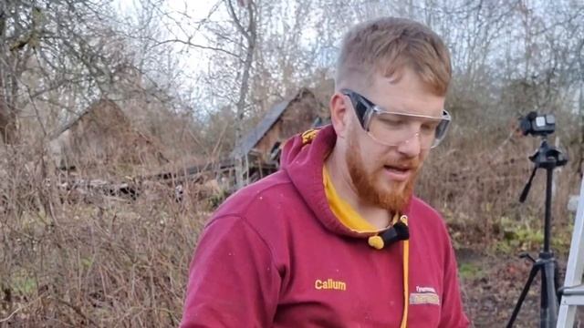 Готовим сад к зиме, обрезка старого яблоневого сада осенью. #хочувдеревню #хутор смотреть онлайн