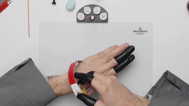 Explained: How to measure your wrist size perfectly смотреть онлайн