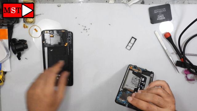 Samsung A70 Not Charging смотреть онлайн