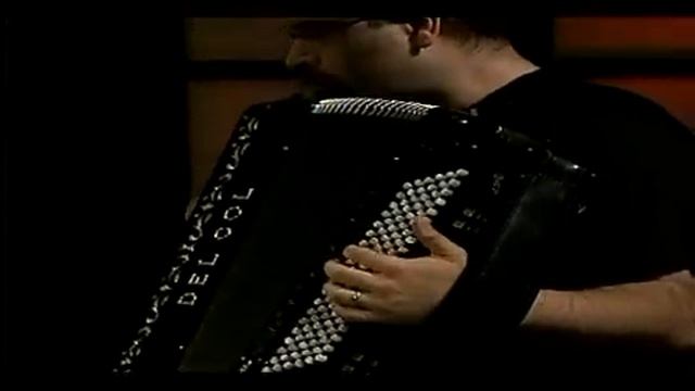Mandragora plays Piazzolla's "Michelangelo '70" смотреть онлайн