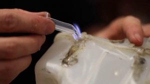 как заклеить бачок стеклоомывателя How to seal the windshield washer reservoir