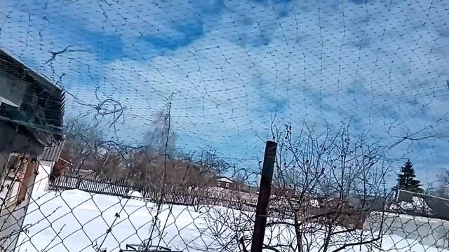 Вентиляция в курятнике ВЕСНОЙ-Ventilation in the chicken coop in the SPRING смотреть онлайн