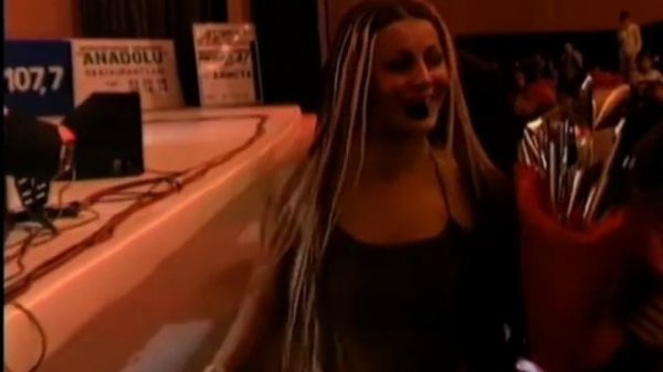 Aygun Kazimova - Mehebbet olmayanda (Cavansir Quliyev, Medine Gulgun) Instagram @aygun_retro