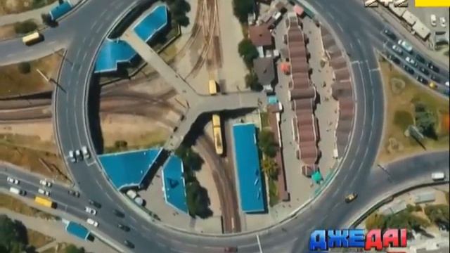 Видео Украинские водители будут ездить по круговым перекресткам по новому Автоновости Страниц смотреть онлайн