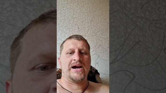 Почему на айфонах нет возможности  вывести два приложения  на один экран_!