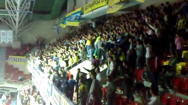 Genç Fenerbahçeliler - Burhan Felek смотреть онлайн