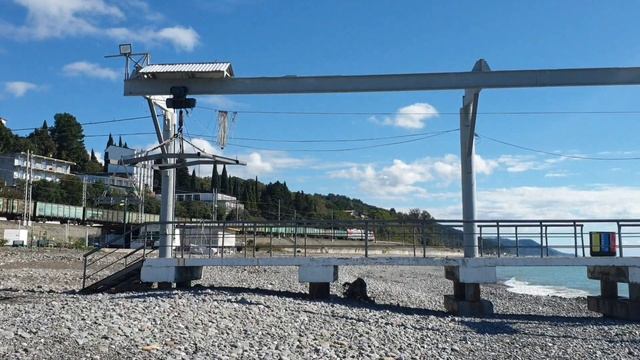 Самый красивый пляж. Санаторий Одиссея. Лазаревское Сочи. Яркие краски осени. Погода 22 октября 202 смотреть онлайн