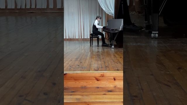 Шеверновская Мария.Э.Вилла-Лобос Пусть мама баюкает.Л.Шитте Танец гномов смотреть онлайн