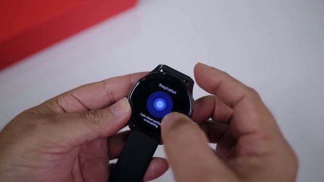 OnePlus Watch Unboxing - Premium Smartwatch from OnePlus смотреть онлайн
