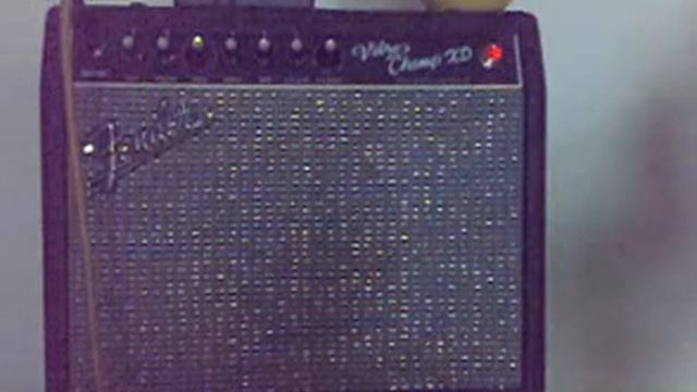 Fender Vibro Champ XD смотреть онлайн