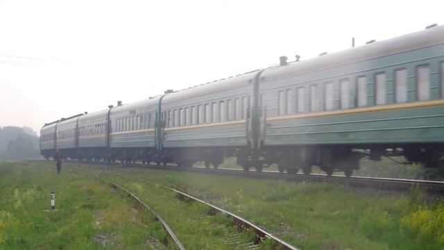 2ТЭ116-1182 (Б) с поездом 62 Кишинёв - Санкт-Петербург смотреть онлайн