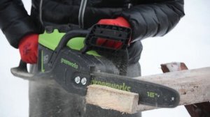 Аккумуляторная цепная пила Greenworks GD60CS40: тест