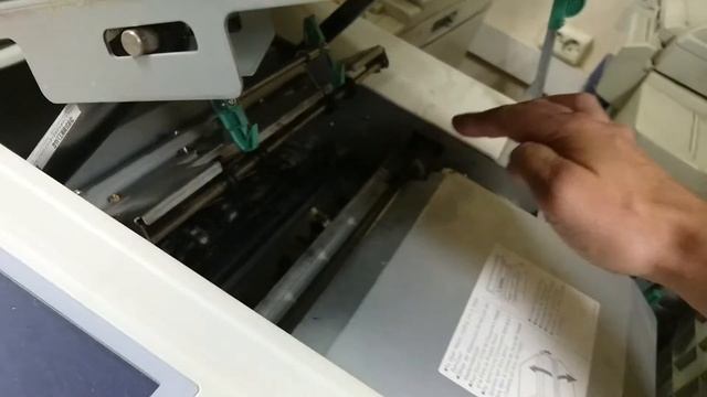 Как достать барабан из ризографа Riso RN смотреть онлайн