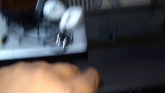 V310 Lenovo's Super Premium Series, i5, 7th generation, 8, 256 GB, mint condition. смотреть онлайн