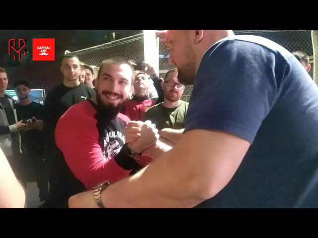 Кирилл Сарычев на фестивале NWPA. Борьба за разминочным столом. Armwrestling Kirill Sarychev