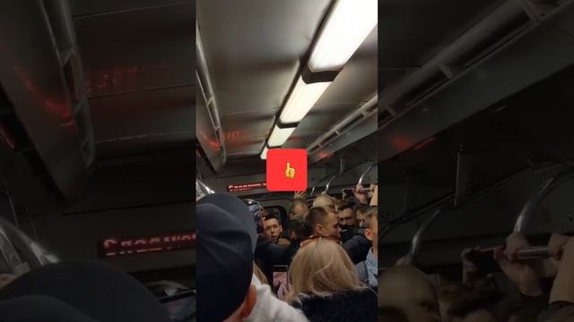?Вчера в питерском метро пели эту песню !?? смотреть онлайн