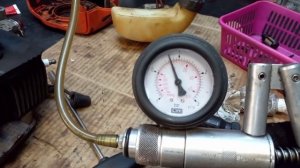 Бензокоса  HUSQVARNA 128R. Замена поршня, сборка и проверка)))