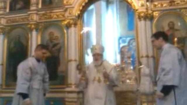 18.01.2015 Благословение митрополита Павла Патриаршего экзарха в Крещенский сочельник смотреть онлайн