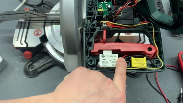 Metabo ks 216m регулятор оборотов и плавный пуск, торцовочная пила по металлу смотреть онлайн