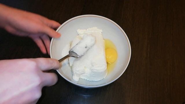 Сырники из творога. Классический рецепт. смотреть онлайн