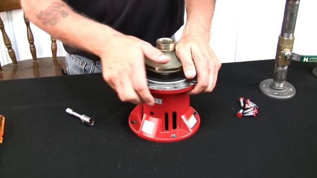 Bell & Gossett Series 60 Bearing Assembly Replacement смотреть онлайн