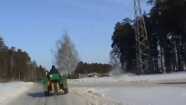 Мой самодельный трактор. Максимальная скорость. смотреть онлайн
