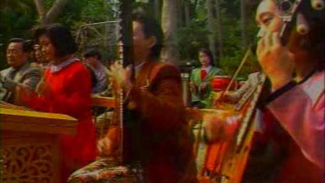 0105 詩弦小鑼鼓：獅子戯球 AVSEQ08 смотреть онлайн