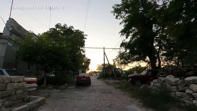 Керчь. Несколько раз пересекаем Митридатскую лестницу. В шоке от дорог. смотреть онлайн