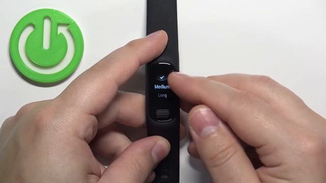 How to Change Screen Timeout on Garmin Vivosmart 5? смотреть онлайн