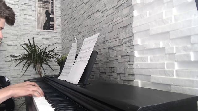 Mad world- Cover- Yamaha YDP 144 смотреть онлайн