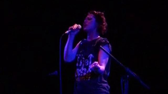 The Dresden Dolls- The Wind That Shakes The Barley смотреть онлайн