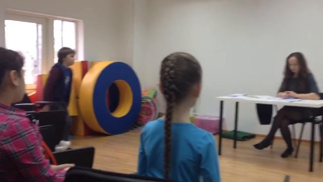 Spelling bee contest, final battle for the first prize! English club "Carpe diem", Dmitrov, Russia. смотреть онлайн
