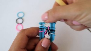 БРАСЛЕТ ЗЕБРА ФИШ ZEBRA FISH из резинок на рогатке| Bracelet Rainbow Loom by Olya Rainbow