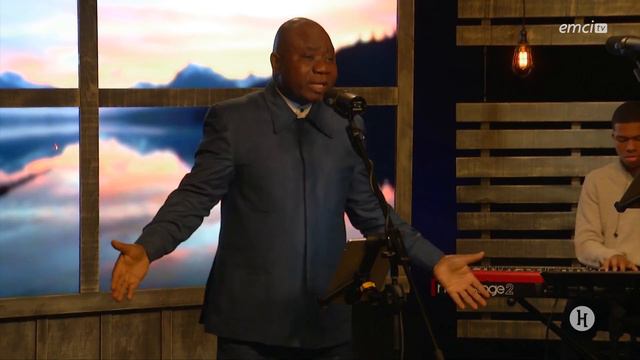 Près de toi - Marcel Boungou смотреть онлайн