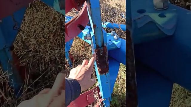 Оборотный плуг ПНО 8.35 смотреть онлайн