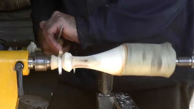 ТОЧЕНИЕ СЫРОЙ ДРЕВЕСИНЫ смотреть онлайн