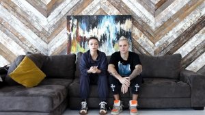 МЫ БУДЕМ РОДИТЕЛЯМИ! Реакции ДРУЗЕЙ на беременность! Аня Ищук и Димас Блог