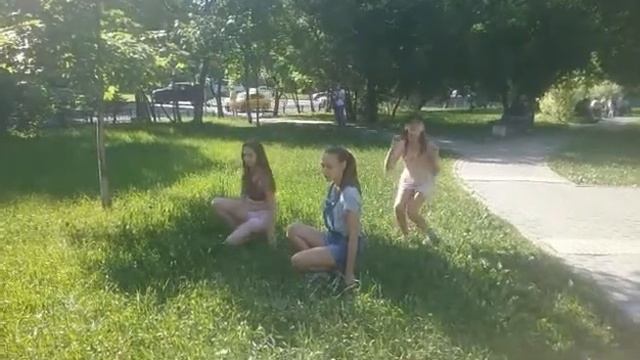 Танец под песню"держи" смотреть онлайн