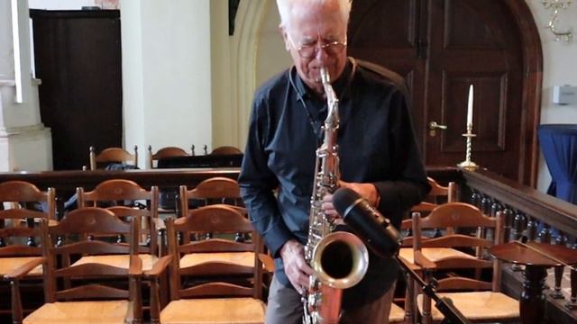 J S Bach Cello Suite I 1 Prélude Dick de Graaf tenor saxophone смотреть онлайн