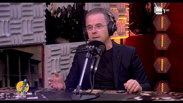 Të çmendur | Kastro Zizo dhe Arben Skënderi - Episodi 17 смотреть онлайн