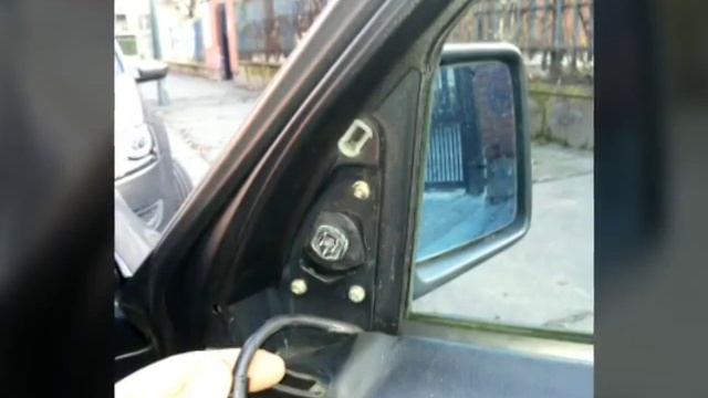 М.Б W124 замена правого зеркала. смотреть онлайн