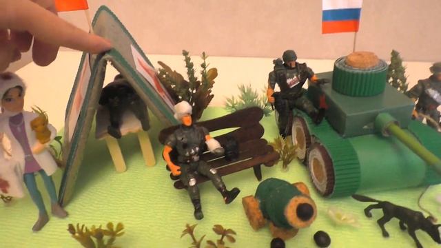Поделка на 23 февраля своими руками / Как сделать танк из втулок смотреть онлайн